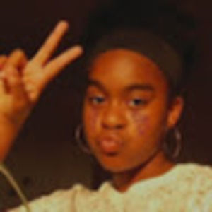 Meet your Posher, Khalya